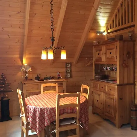 Σαλέ Colline Et Lou *